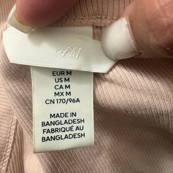 H&M Ribbed Tank Top - Size M - Picture 4 of 4